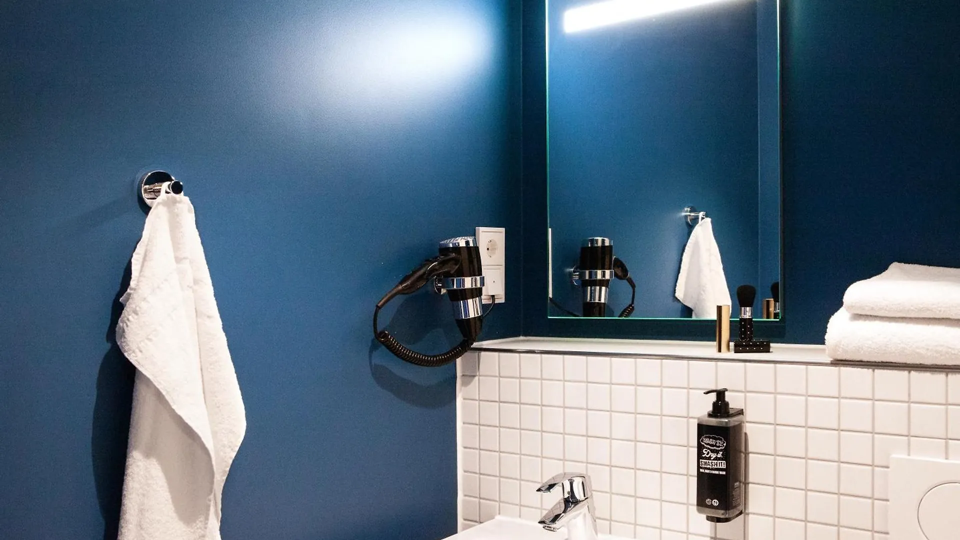 Ibis Budget Hotel Berlin Airport 0*,